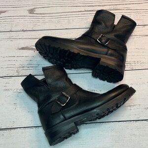 Womens FRYE Boots 7 1/2